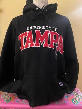 NWT Champion University of Tampa Hoodie SZ L
